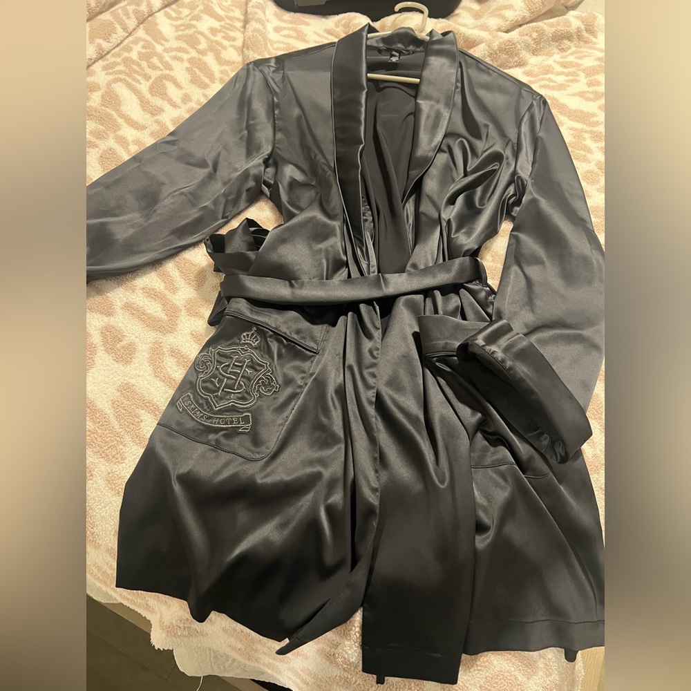 Skims Hotel Collection Silk Robe